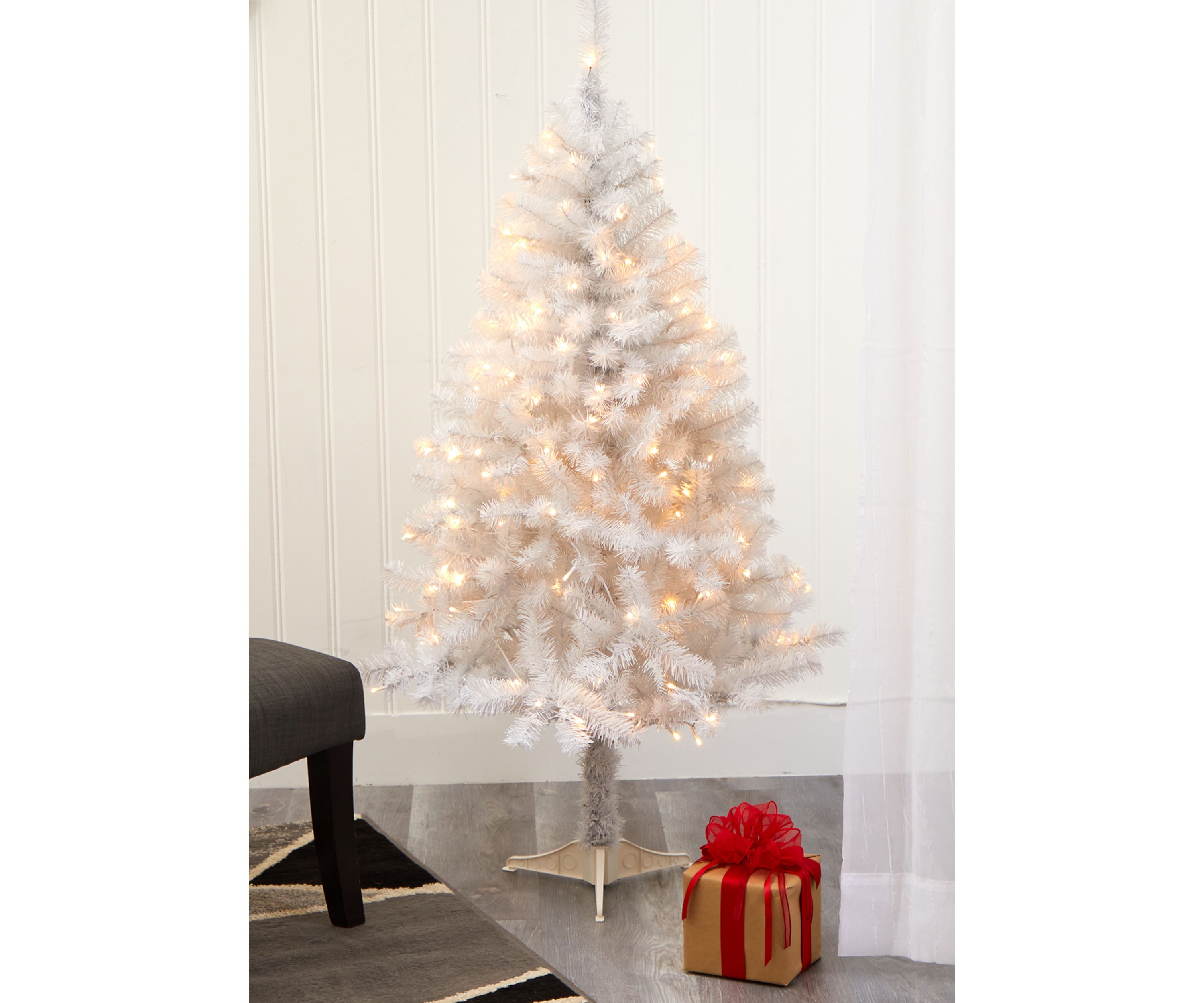 White Christmas Tree