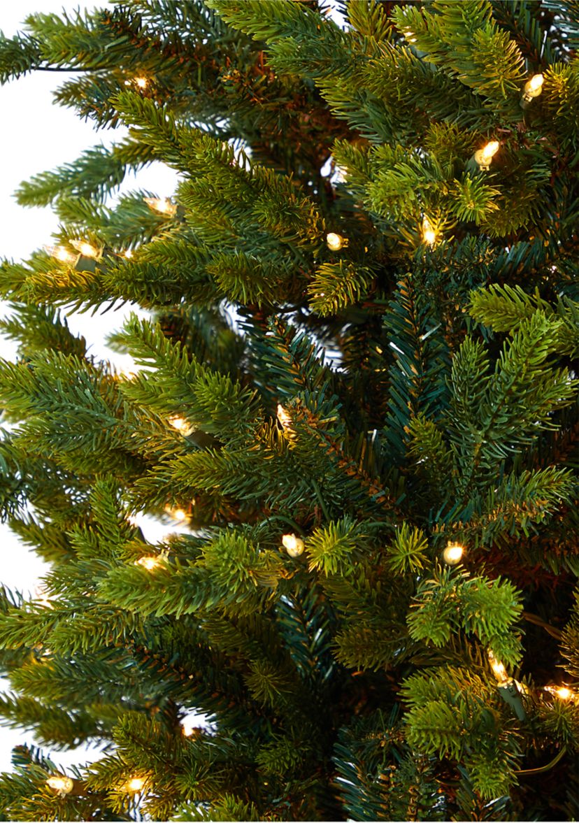 7 Foot North Carolina Fir Artificial Christmas Tree with 550 Clear Lights and 3703 Bendable Branches