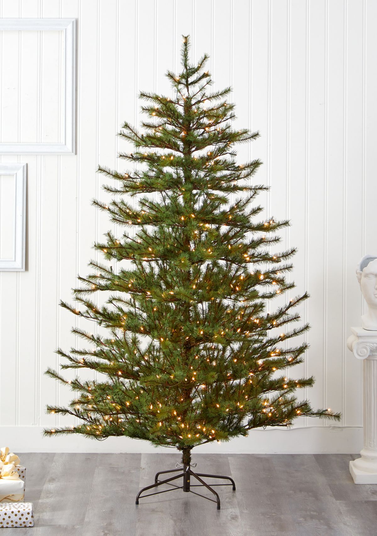 Vancouver Mountain Pine Christmas Tree with Clear Lights and Bendable Branches