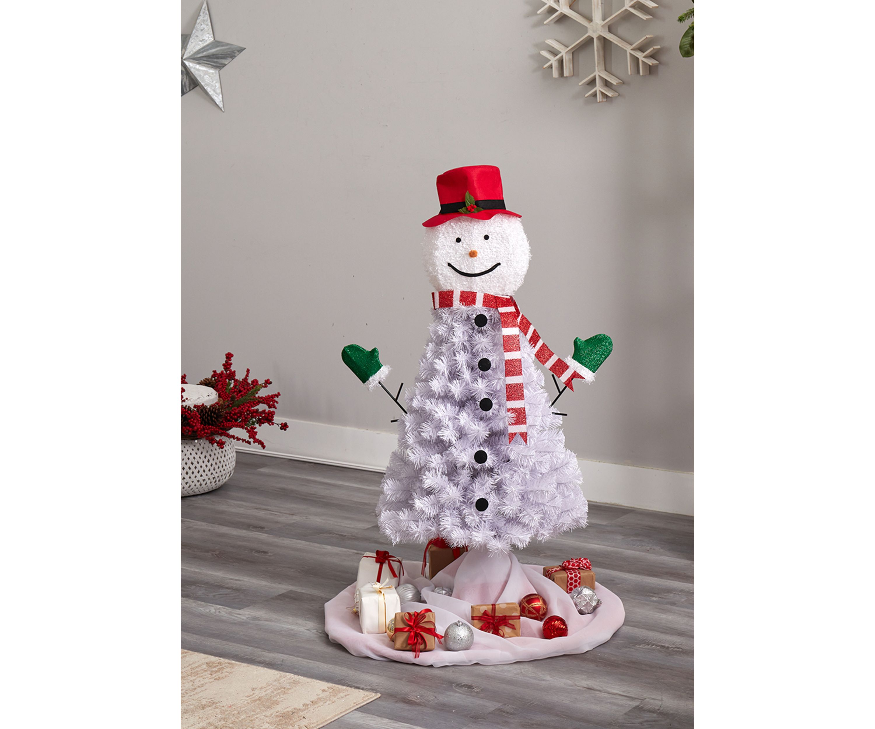 4 Snowman Artificial Christmas Tree with 234 Bendable Branches