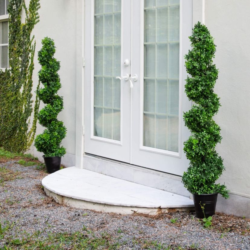 5-Foot UV Resistant Boxwood Spiral Topiary Artificial Tree in Decorative Planter (Indoor/Outdoor)
