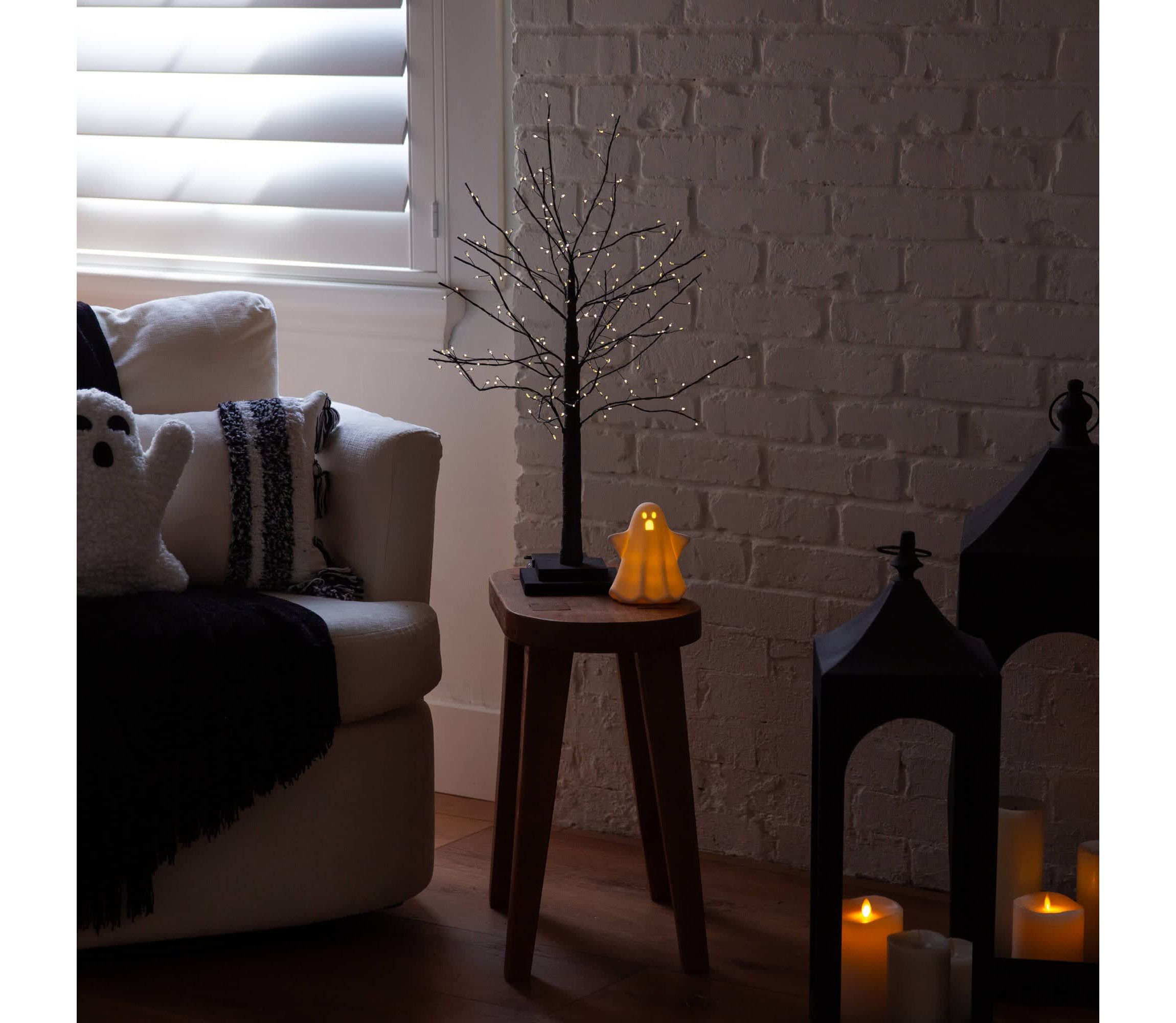 2-Foot Pre-Lit Artificial Halloween Black Twig Tree with 210 Warm White Fairy Copper Wire LED Lights