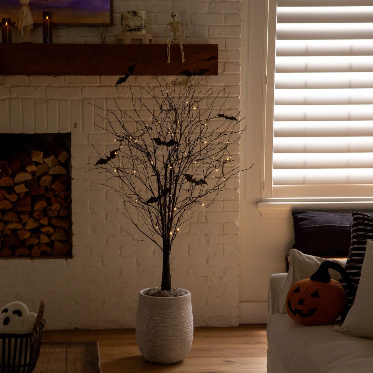 5-Foot Pre-Lit Artificial Halloween Black Twig Tree with Bats and 50 Warm White LED Lights