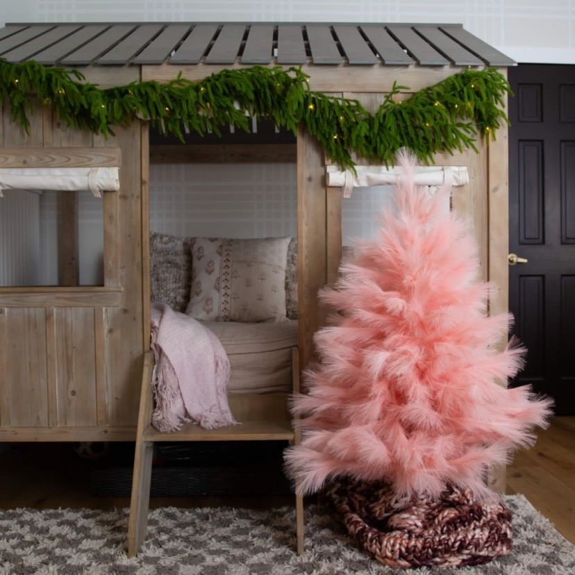 4-Foot Artificial Pink Pampas Grass Christmas Tree