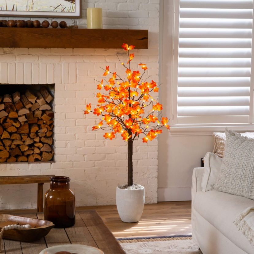 5-Foot Pre-Lit Minimalist Autumn Maple Artificial Fall Tree with 96 LED Warm White & Orange Pumpkin Shaped Lights
