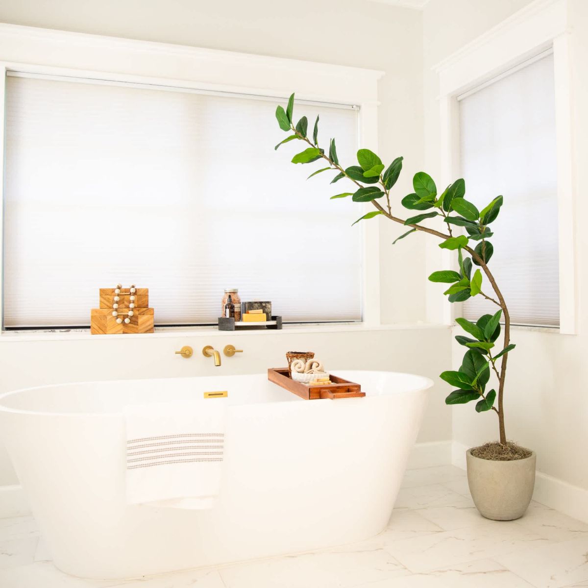 7-Foot Artificial Curved Trunk Audrey Ficus Tree