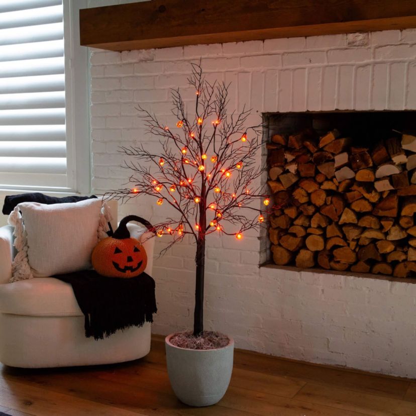 4-Foot Pre-Lit Artificial Halloween Black Twig Tree with 24 Orange LED Pumpkin Shaped Lights