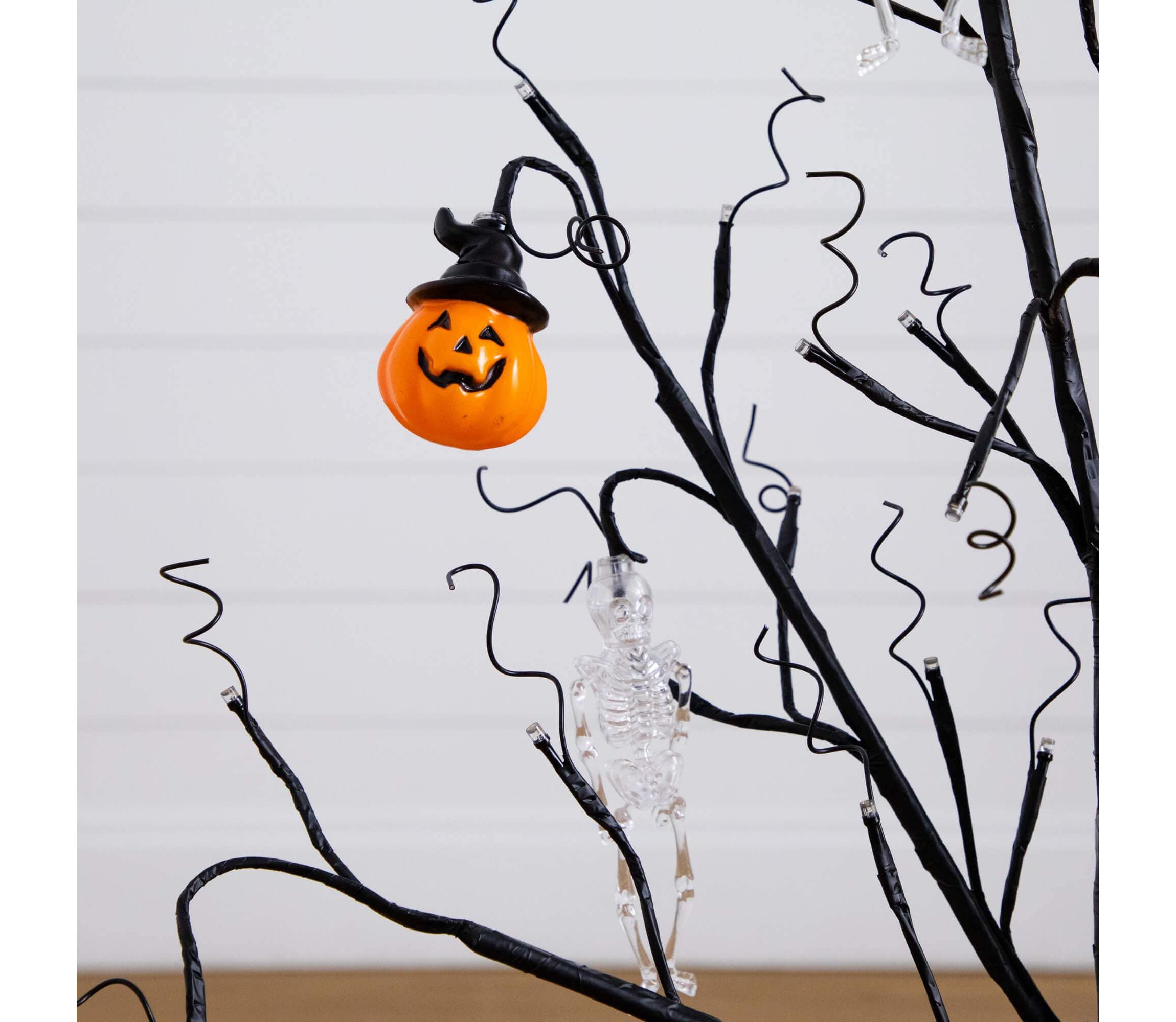 3-Foot Pre-Lit Artificial Halloween Pumpkins and Skulls Ornament Tree with 48 Warm White LED Lights