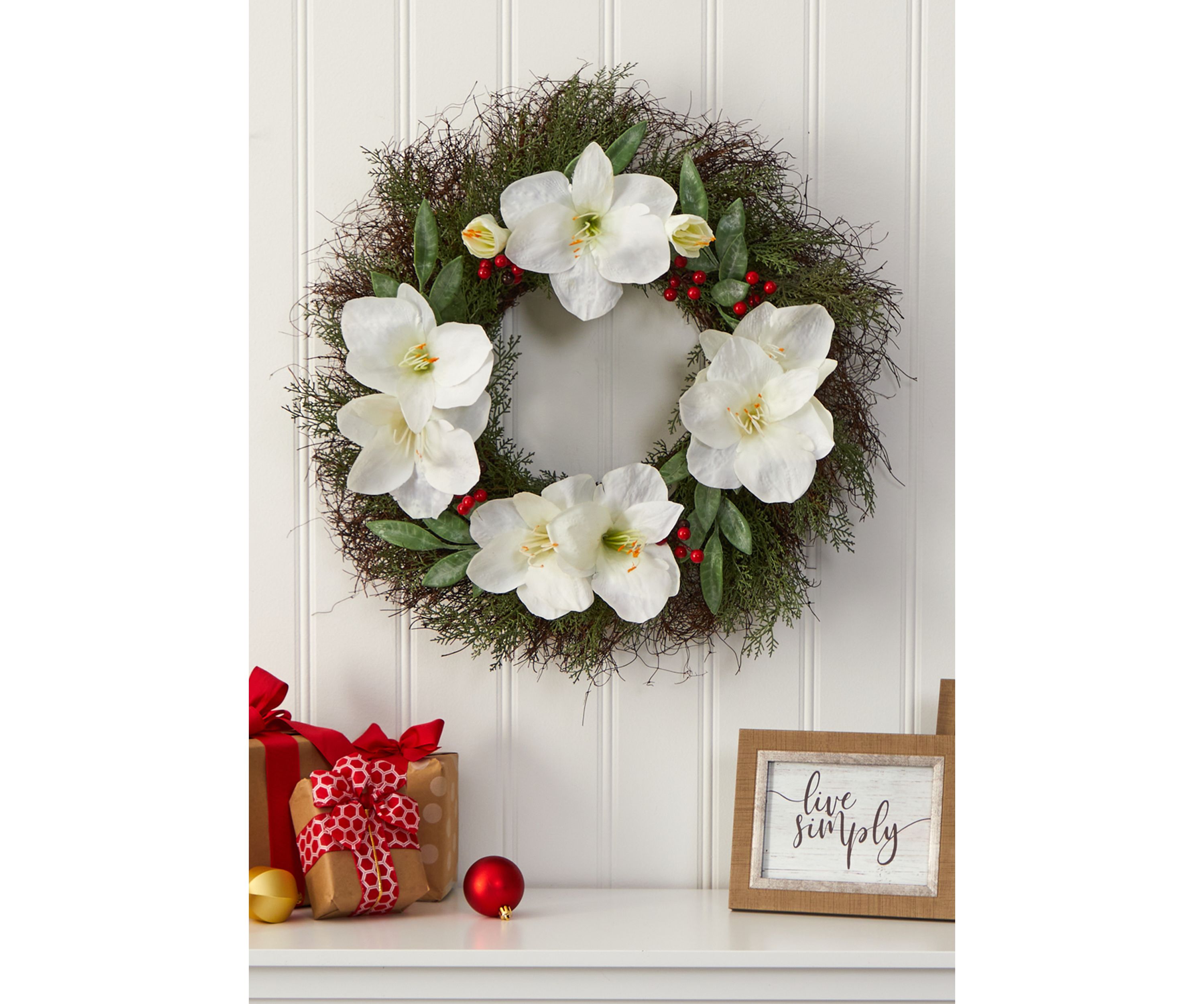 Cedar Amaryllis and Ruscus with Berries Wreath