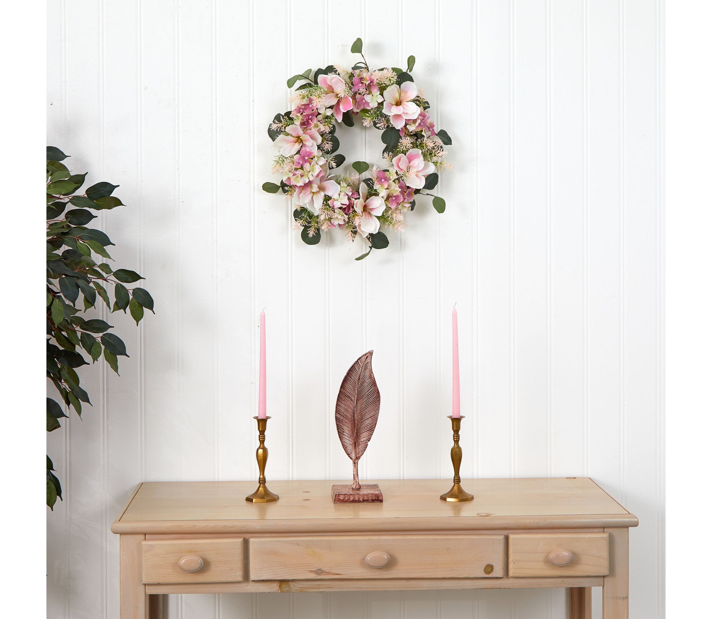 20-Inch Hydrangea and Magnolia Artificial Wreath