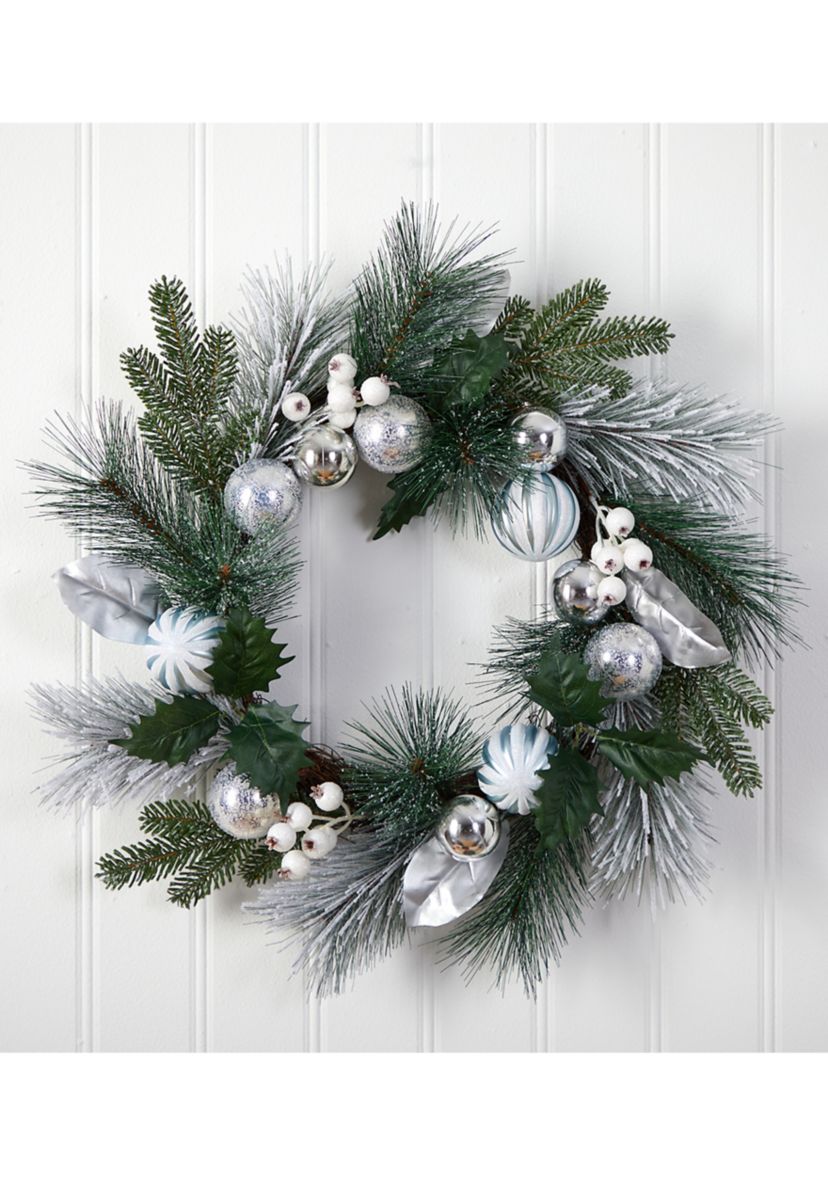 24 Inch Pinecones and Berries Christmas Artificial Wreath with Silver Ornaments