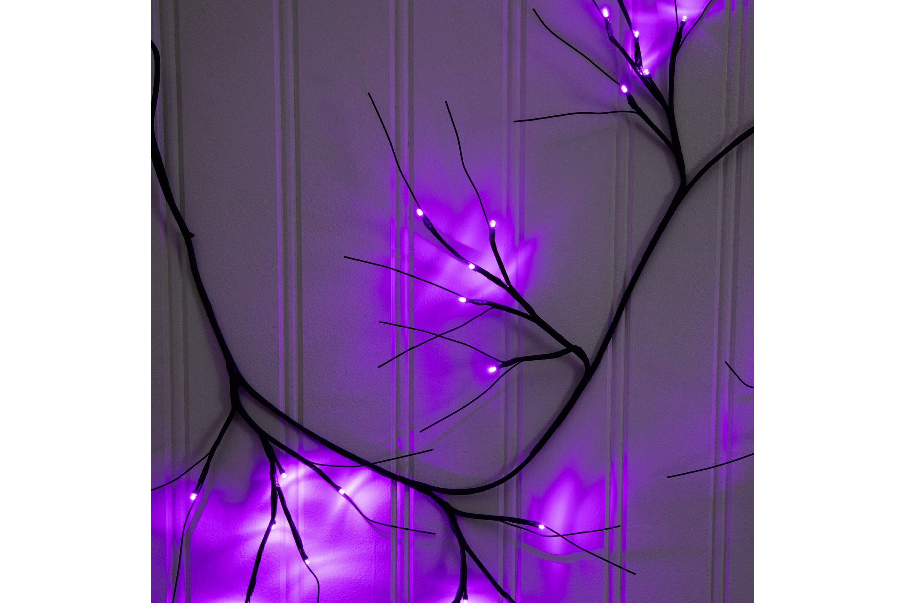 6.5-Foot Pre-Lit Artificial Halloween Black Twig Garland with 48 Purple LED Lights