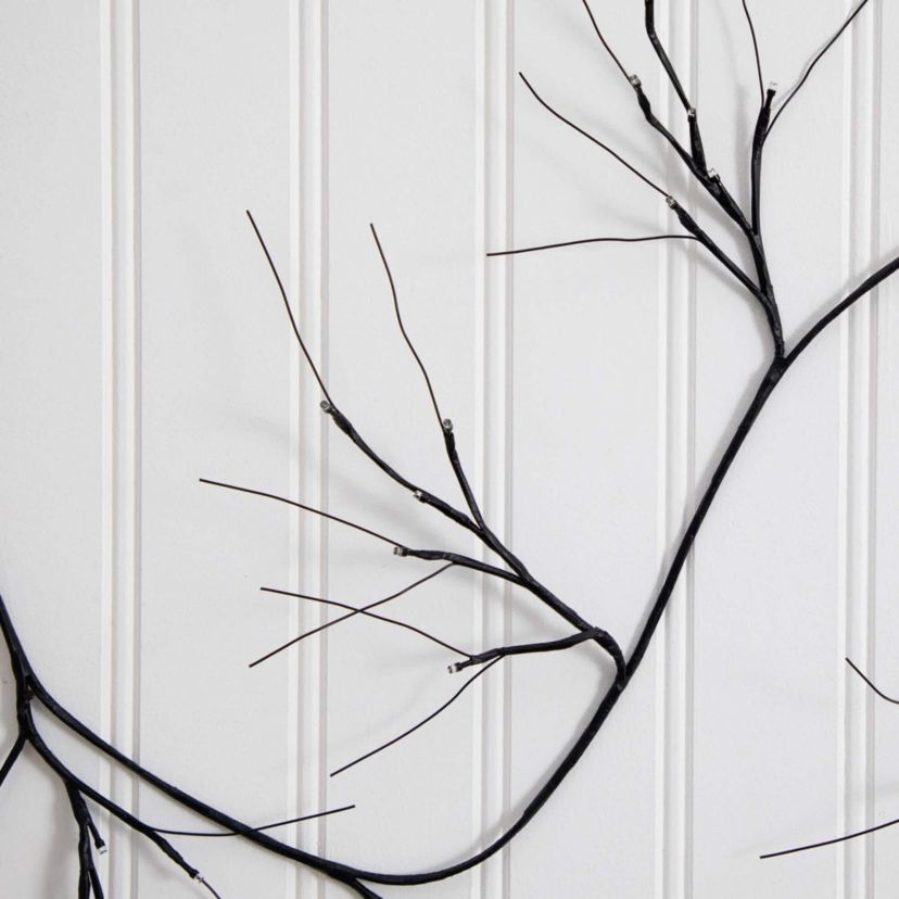 6.5-Foot Pre-Lit Artificial Halloween Black Twig Garland with 48 Purple LED Lights