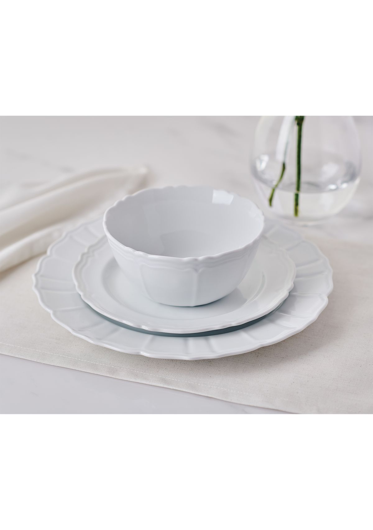 White 12 Piece Dinnerware Set