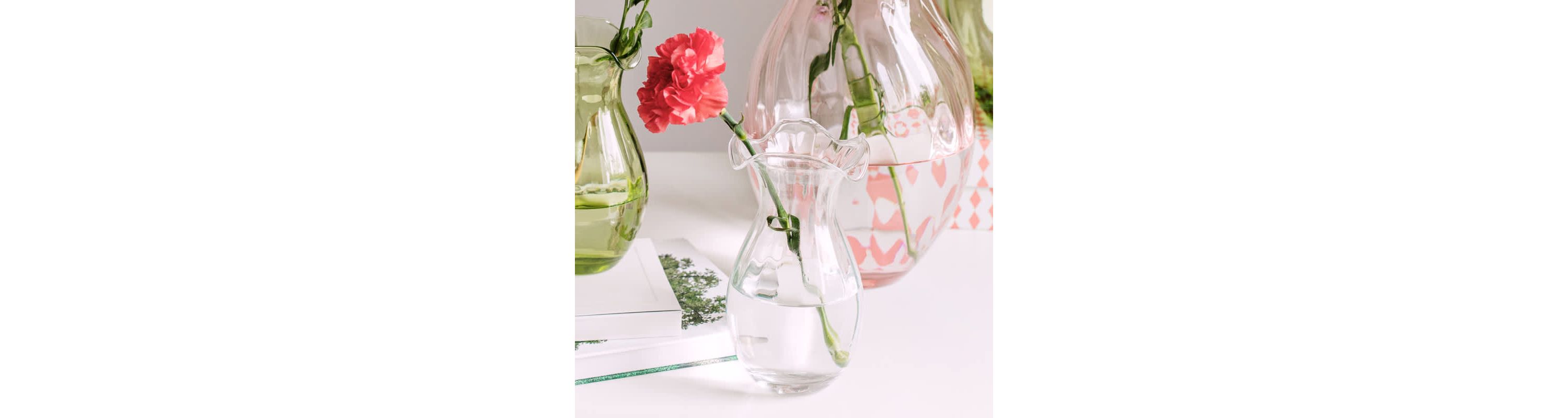 Hibiscus Glass Clear Vertical Fluted Small Vase