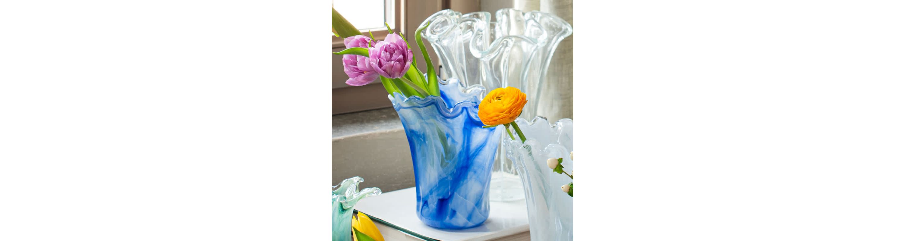 Onda Glass Cobalt Short Vase