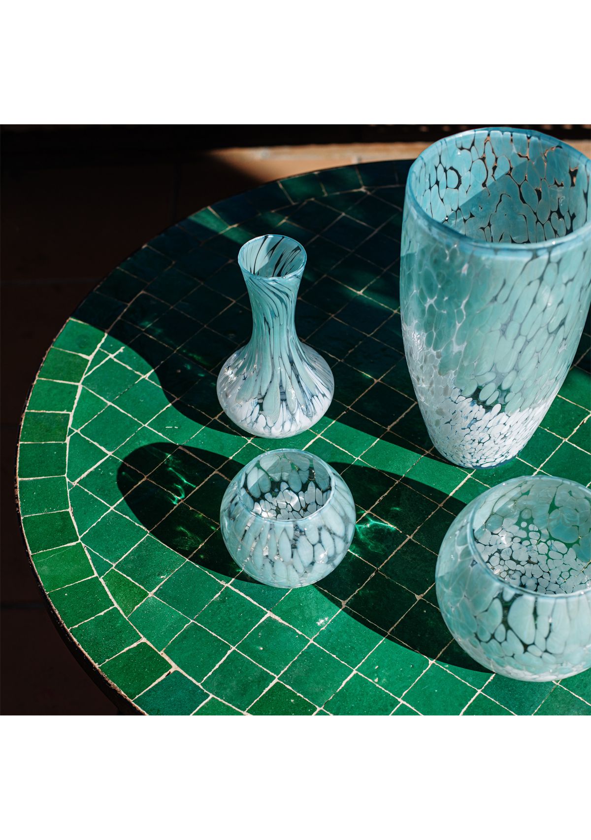 Nuvola Light Blue and White Small Round Vase