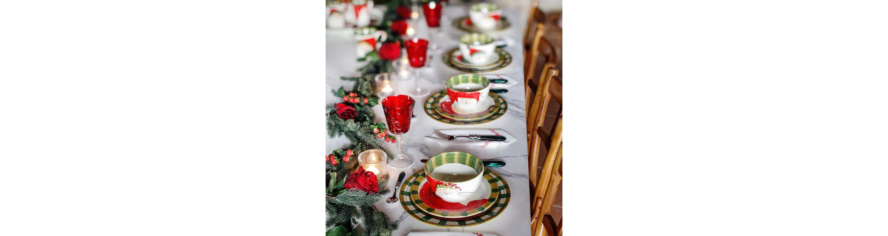 Old St. Nick Assorted Sixteen-Piece Place Setting