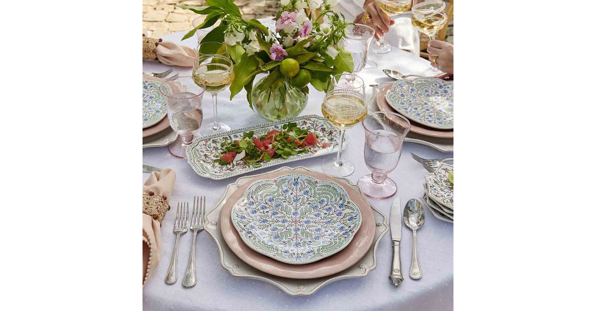 Berry & Thread 20pc Place Setting - Polished