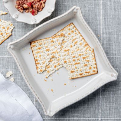 BERRY THREAD MATZOH PLATE