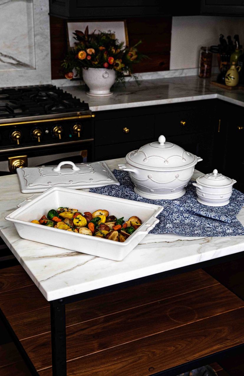 Berry & Thread Mini Cocotte with Lid - Whitewash