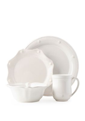 Berry & Thread Whitewash 4 Piece Place Setting