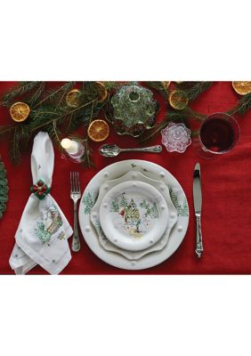 Berry & Thread North Pole Dinner Plate