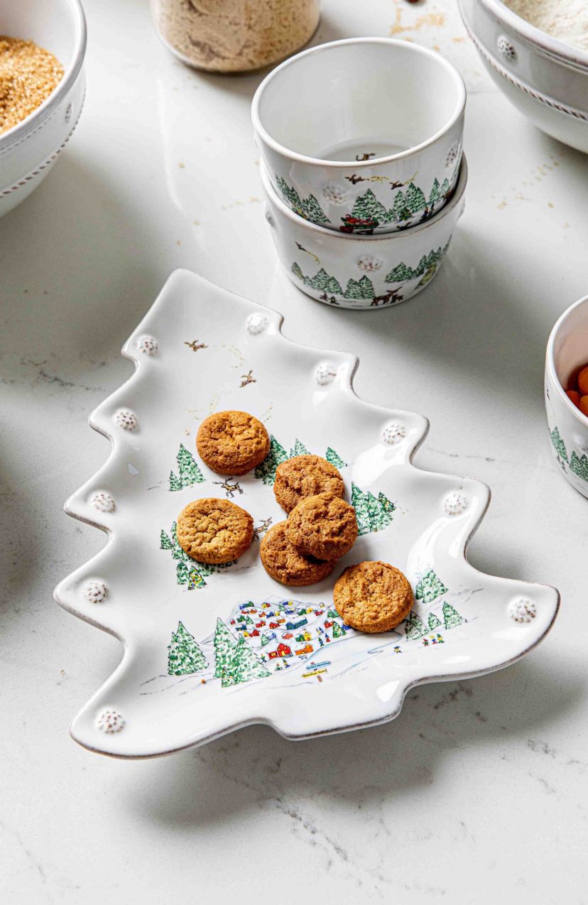 Berry & Thread North Pole 10" Tree Tray