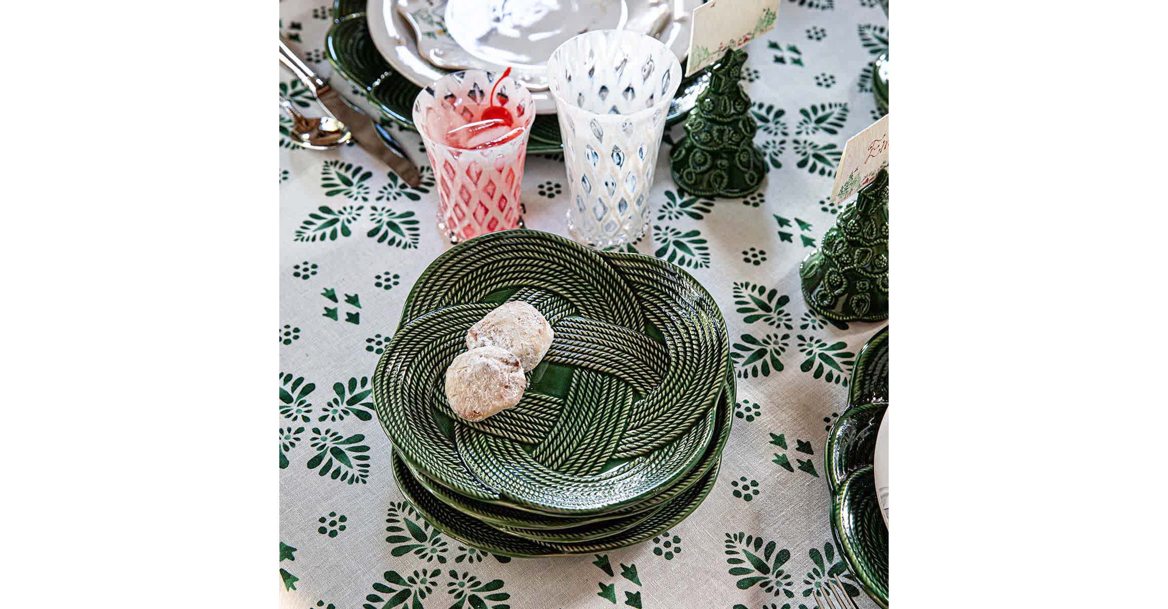 Le Panier Mystic Knot Dessert/Salad Plate - Basil