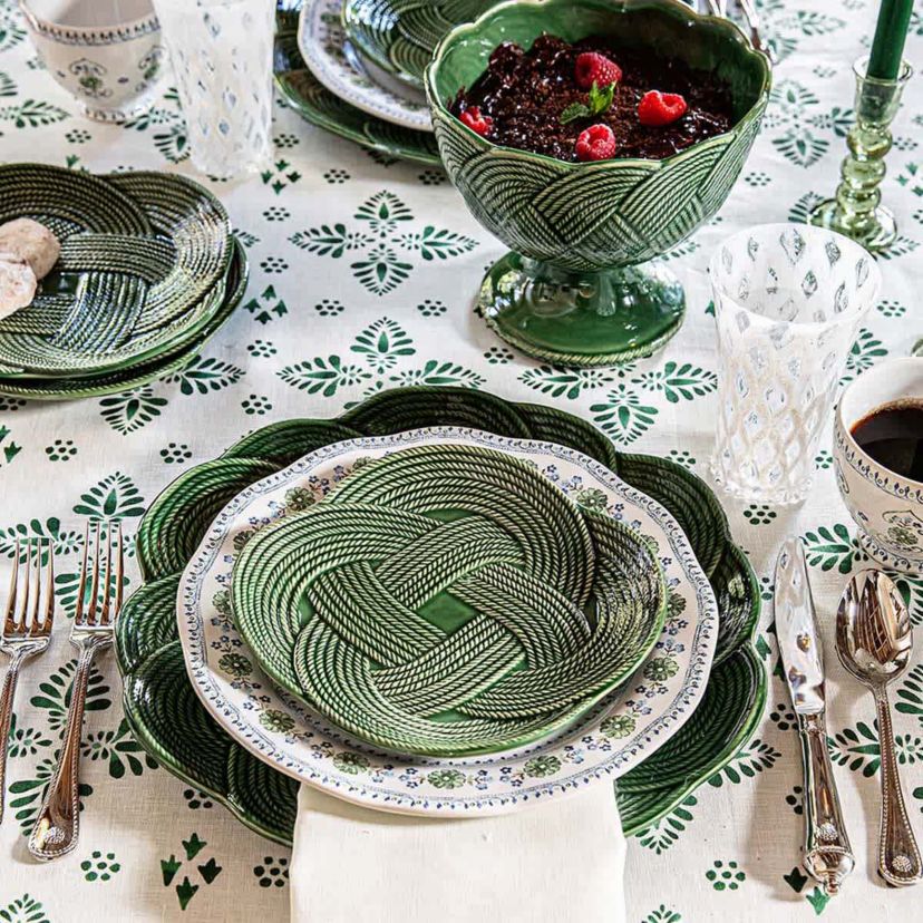 Le Panier Mystic Knot Dessert/Salad Plate - Basil