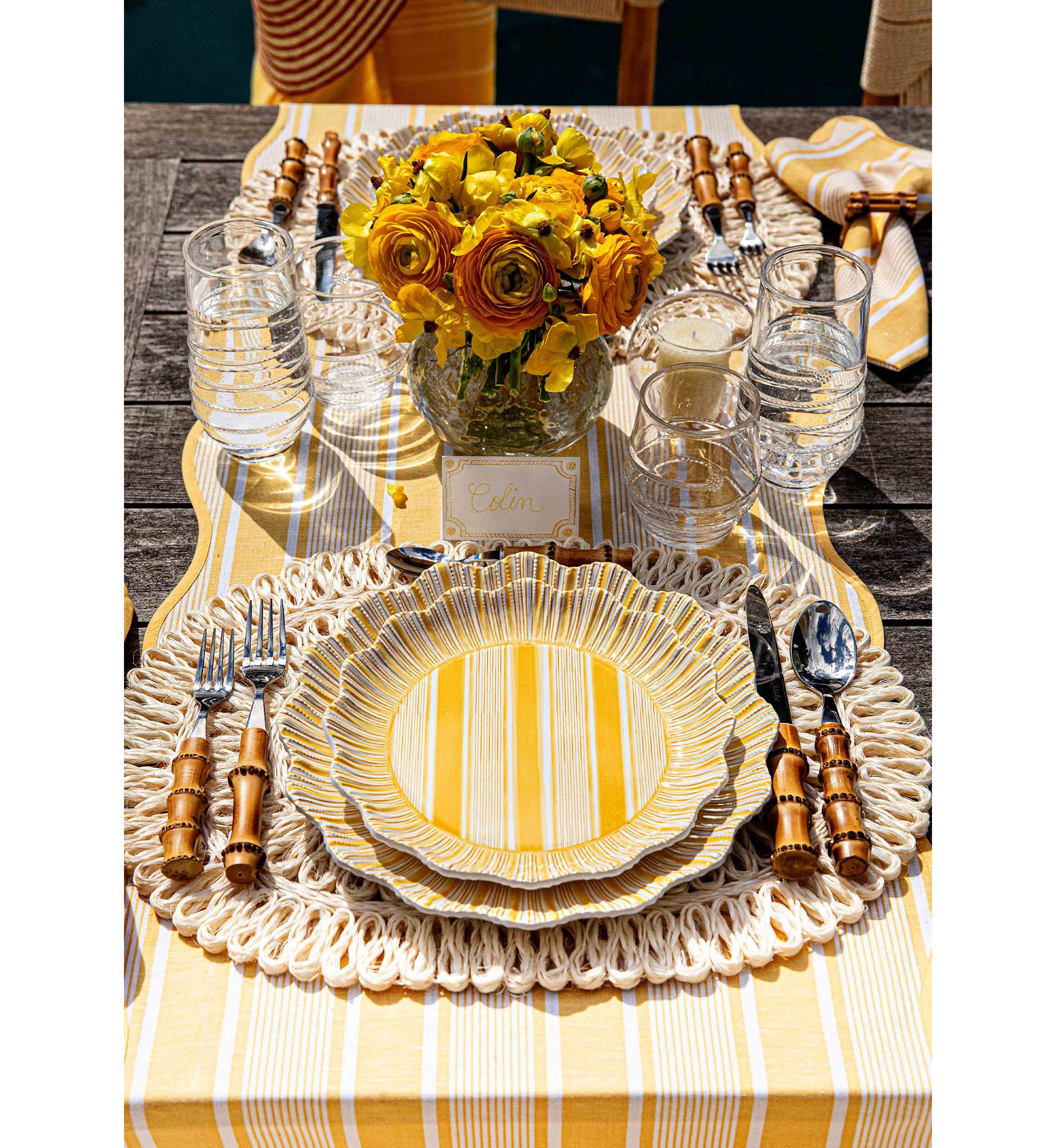 Straw Loop Oval Placemat