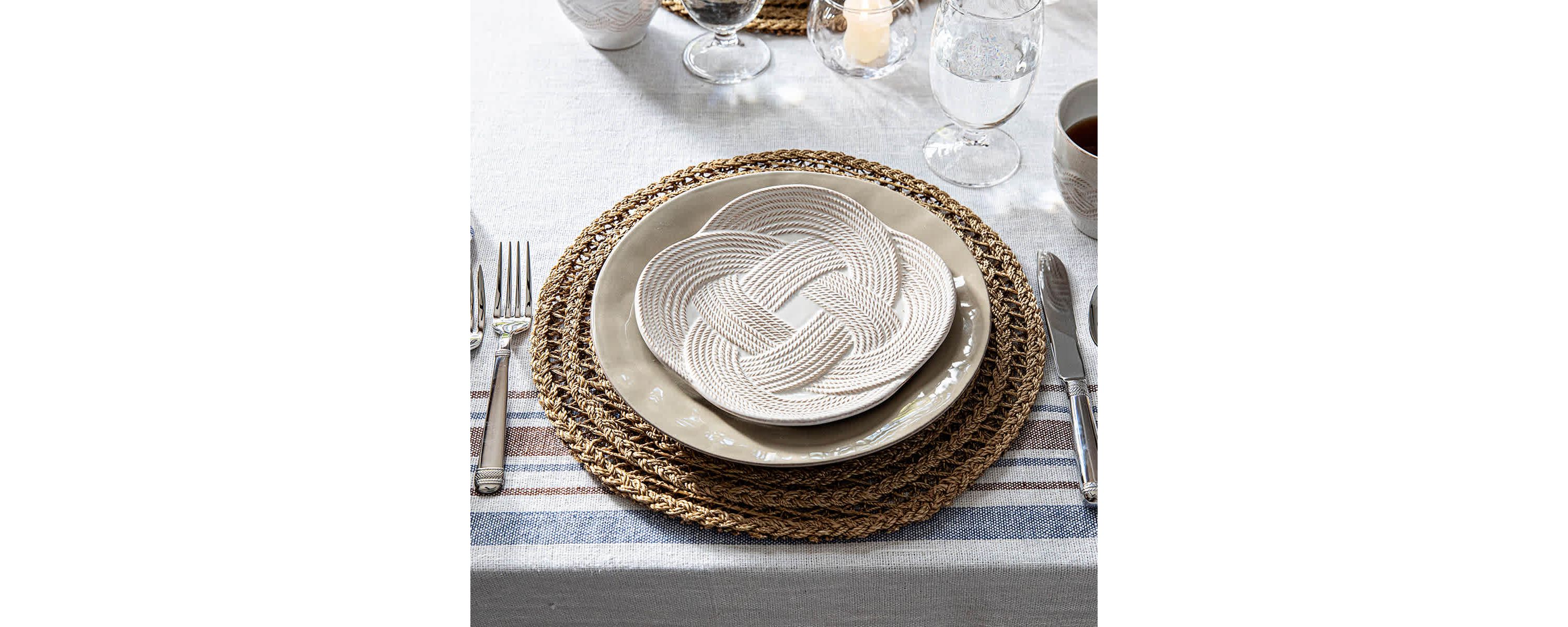 Le Panier Placemat - Taupe