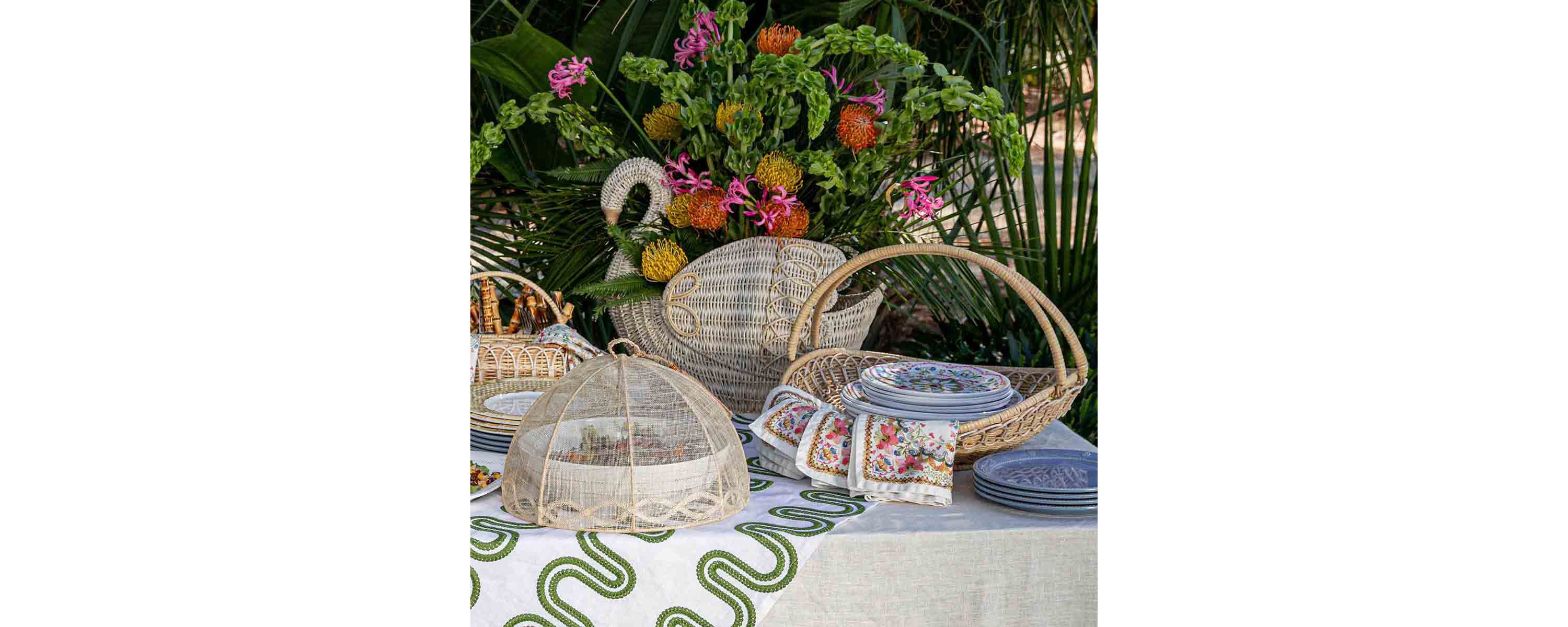 Provence Rattan 8" Round Planter - Whitewash