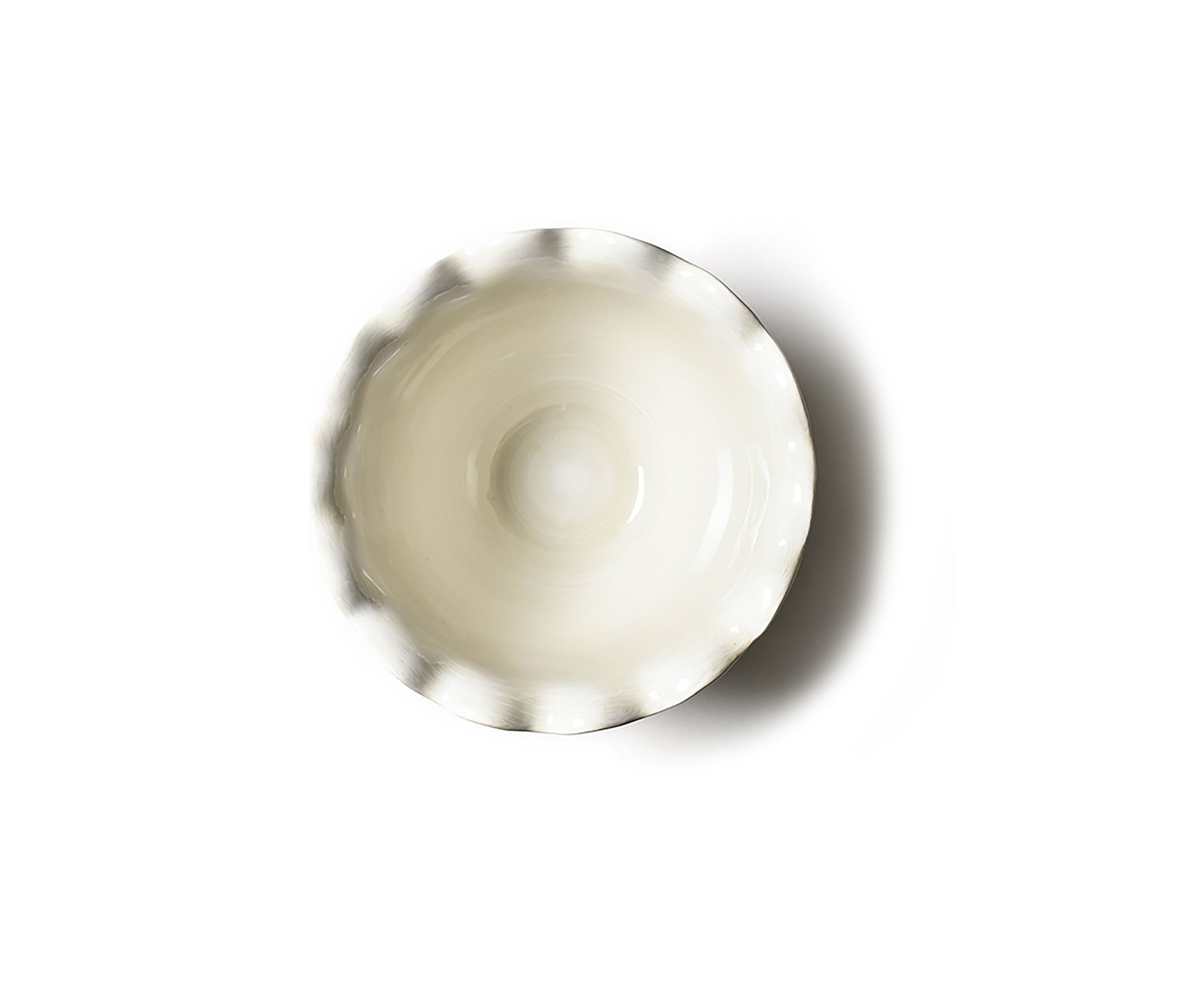 Signature White 9" Ruffle Bowl