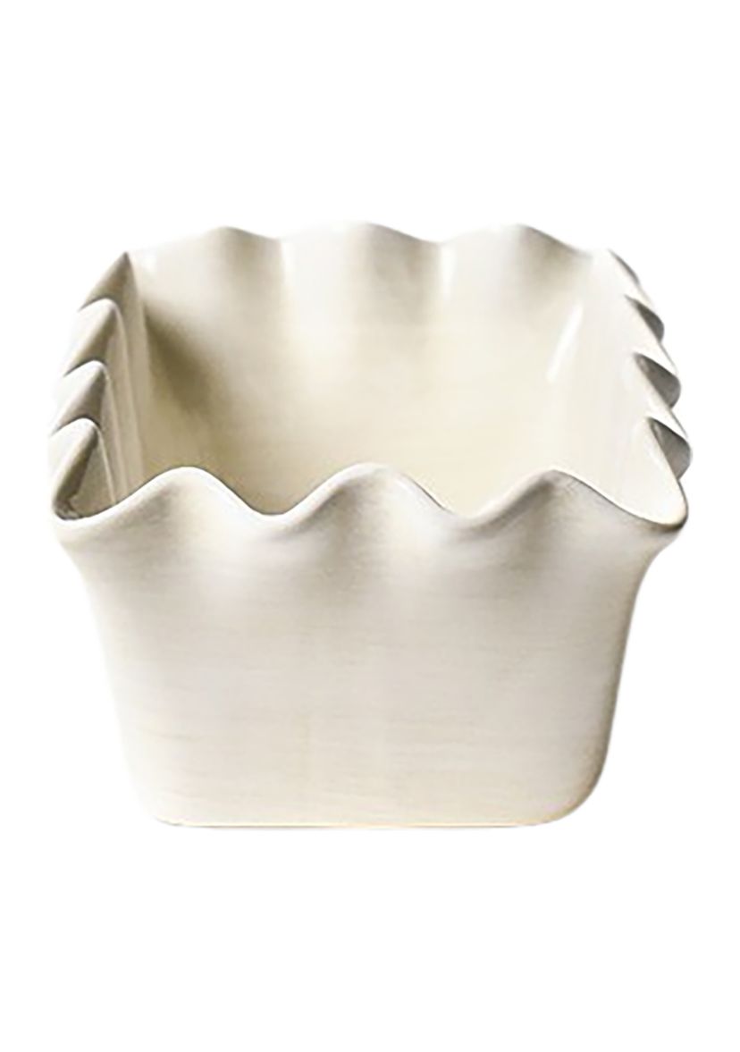 Signature White Ruffle Loaf Pan