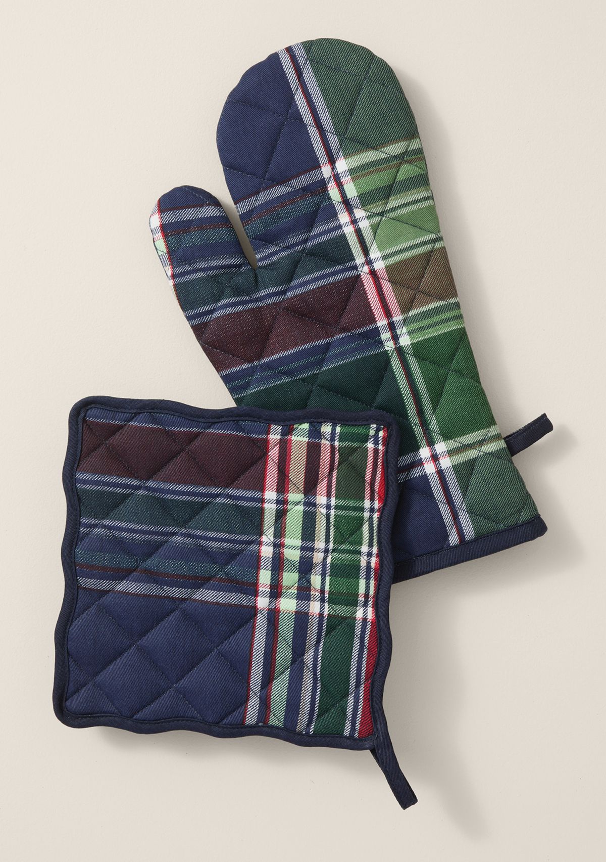 Sewing Down South x Crown & Ivy™ Sew Merry Pot Holder