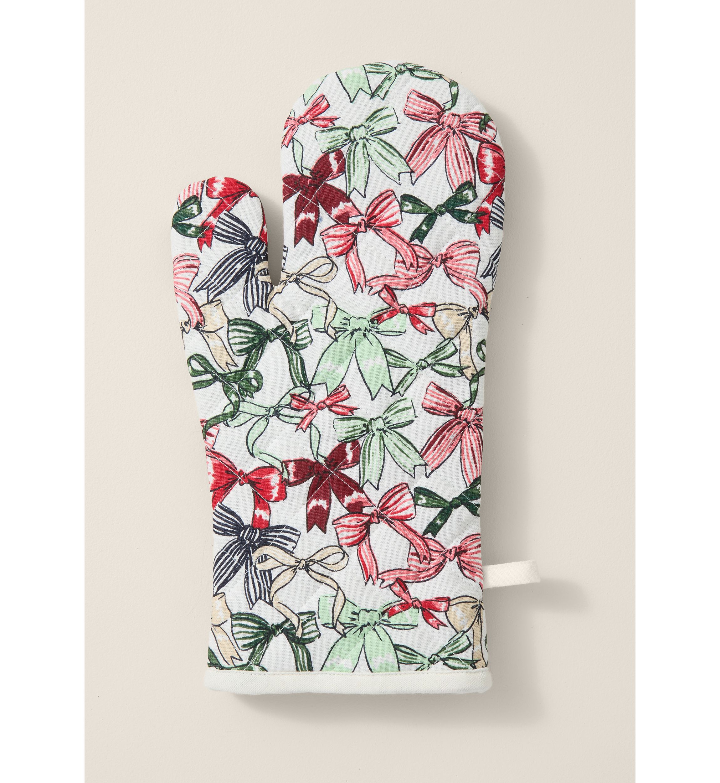 Sewing Down South x Crown & Ivy™ Sew Merry Oven Mitt