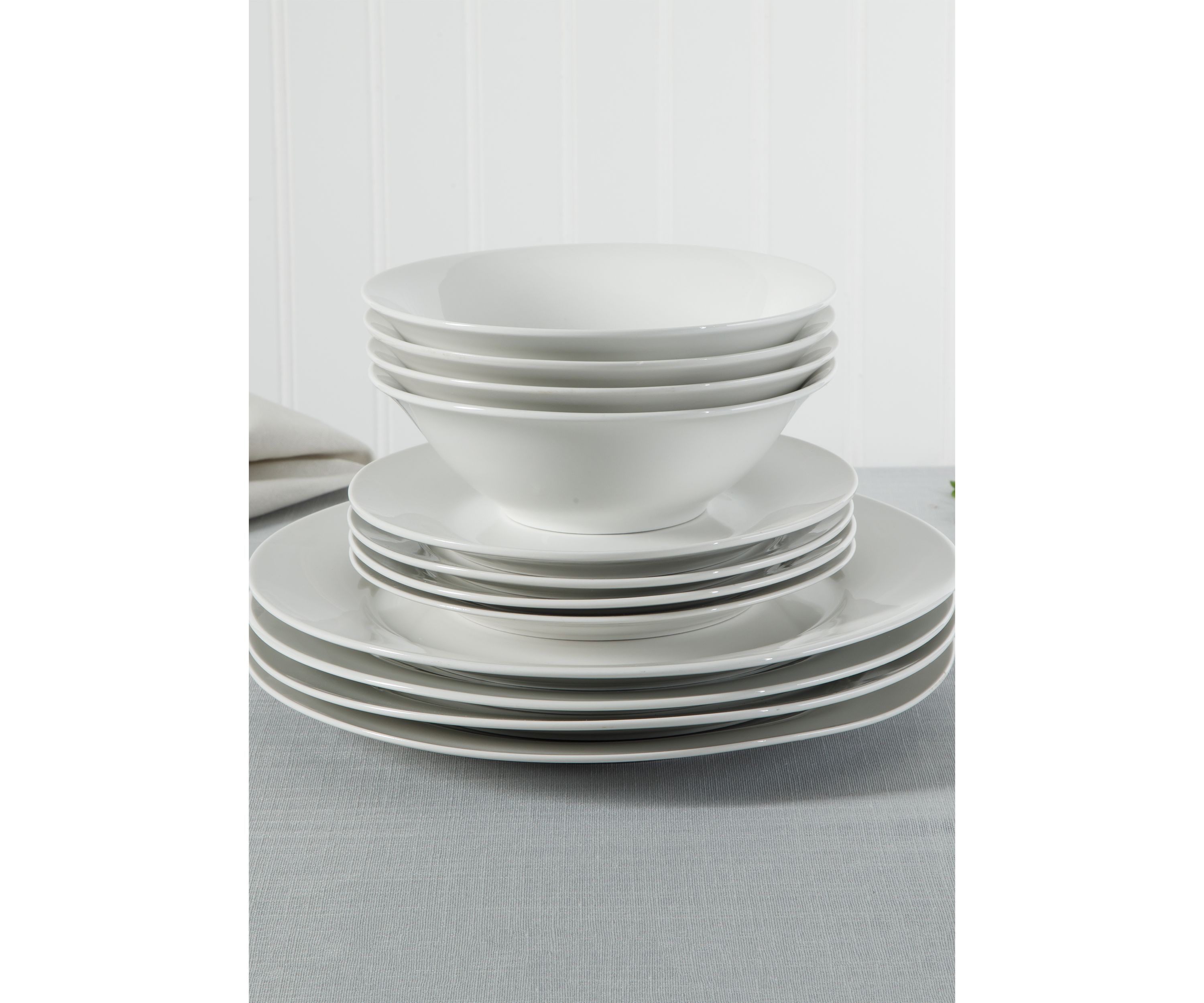 12 Piece Signature White Classic Round Plate Set