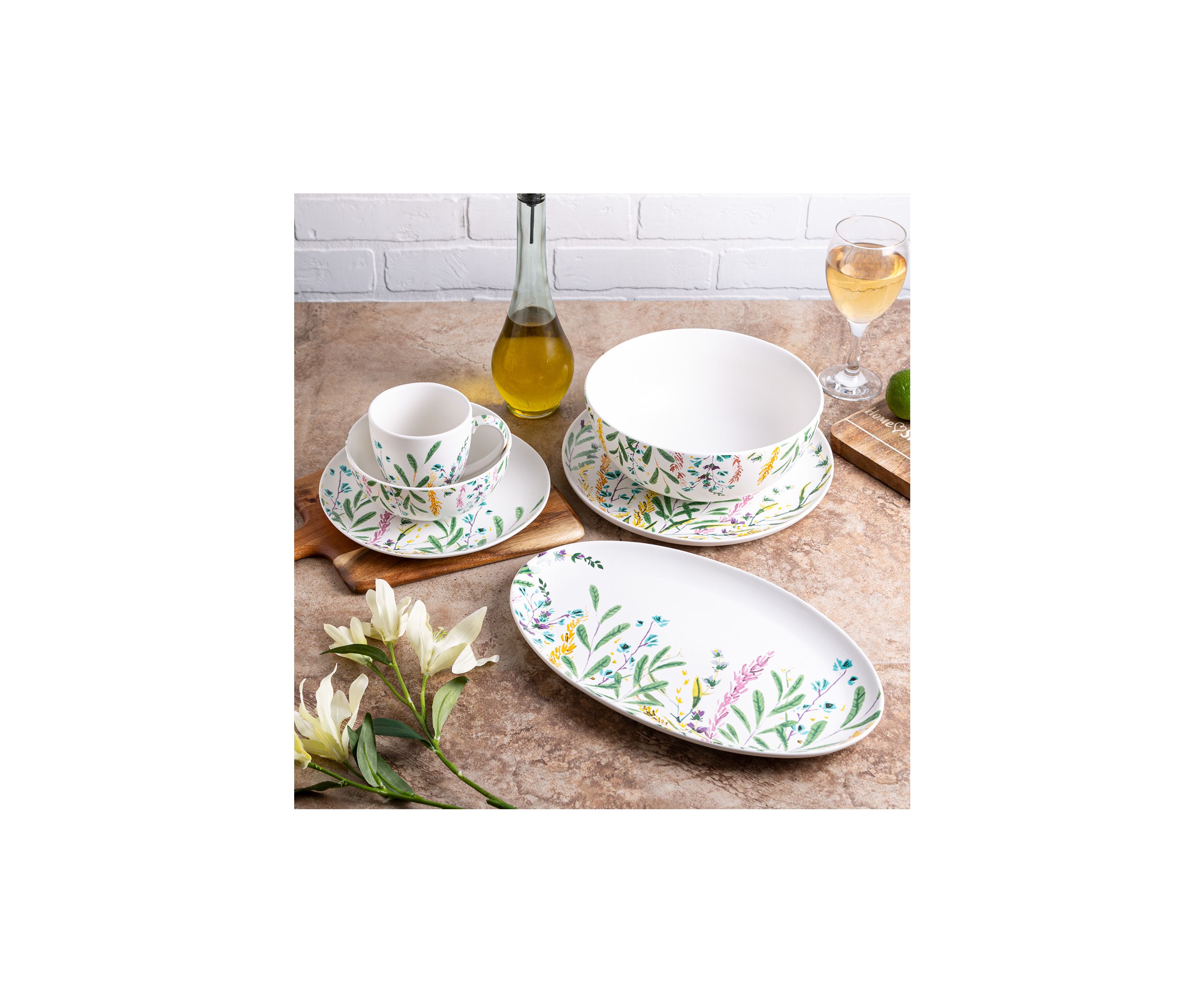 Secret Garden 8.5 Inch Salad Plate