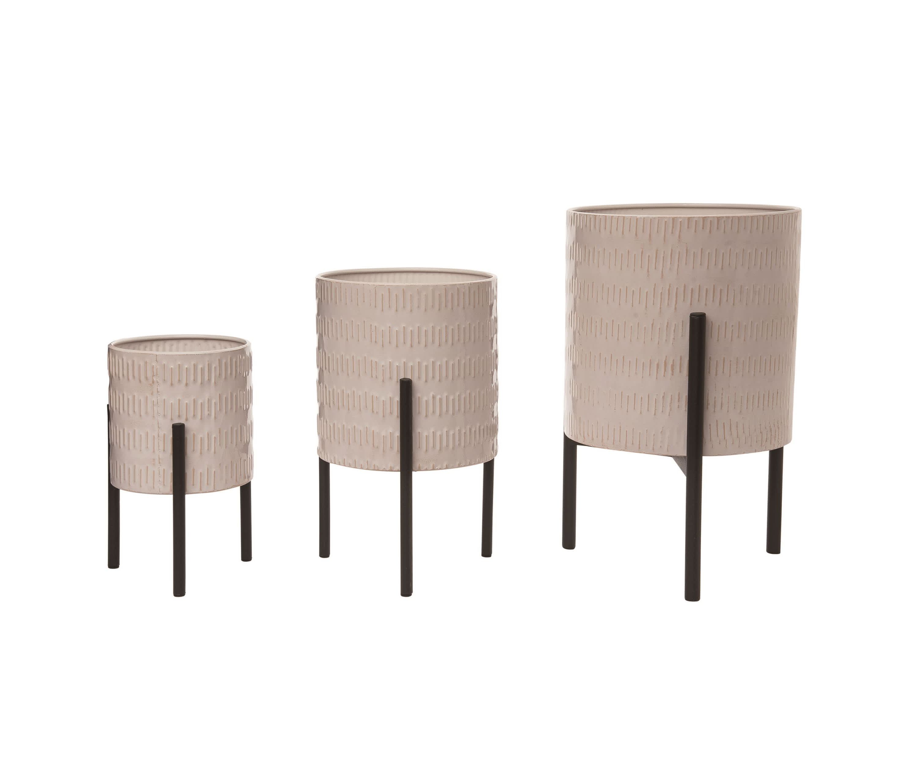 Transpac Metal White Everyday Planters Set of 3