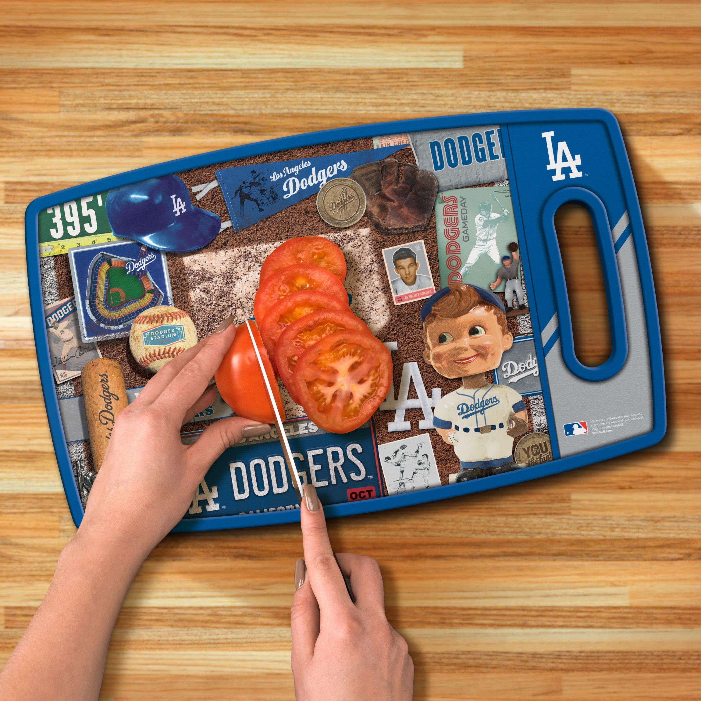 YouTheFan MLB Los Angeles Dodgers Retro Series Cutting Board