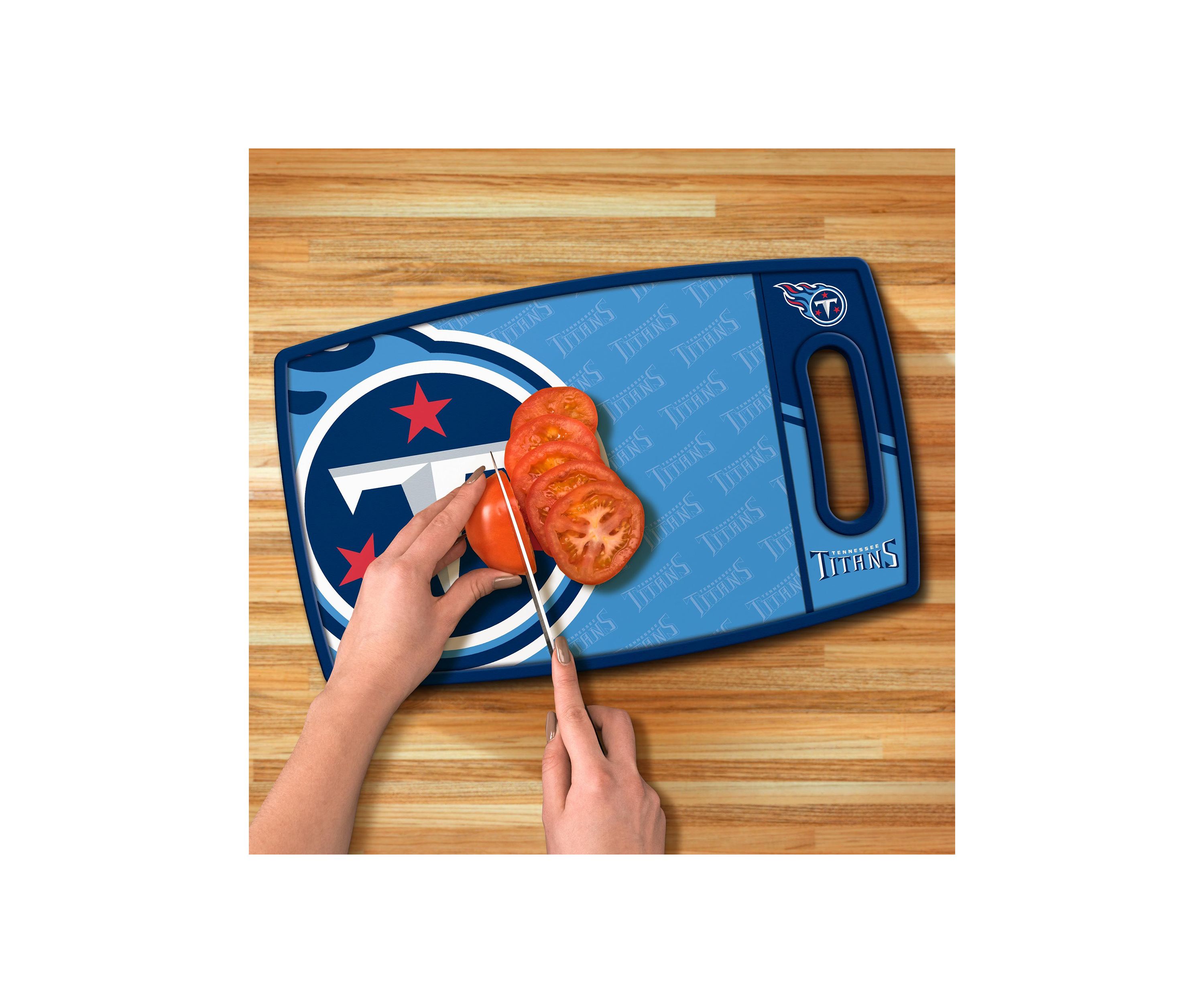YouTheFan NFL Tennessee Titans Logo Series Cutting Board