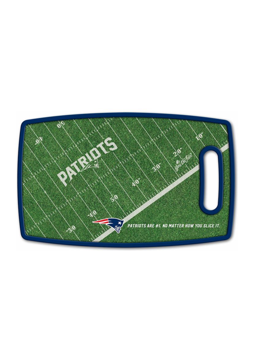 YouTheFan NFL New England Patriots Retro Series Cutting Board