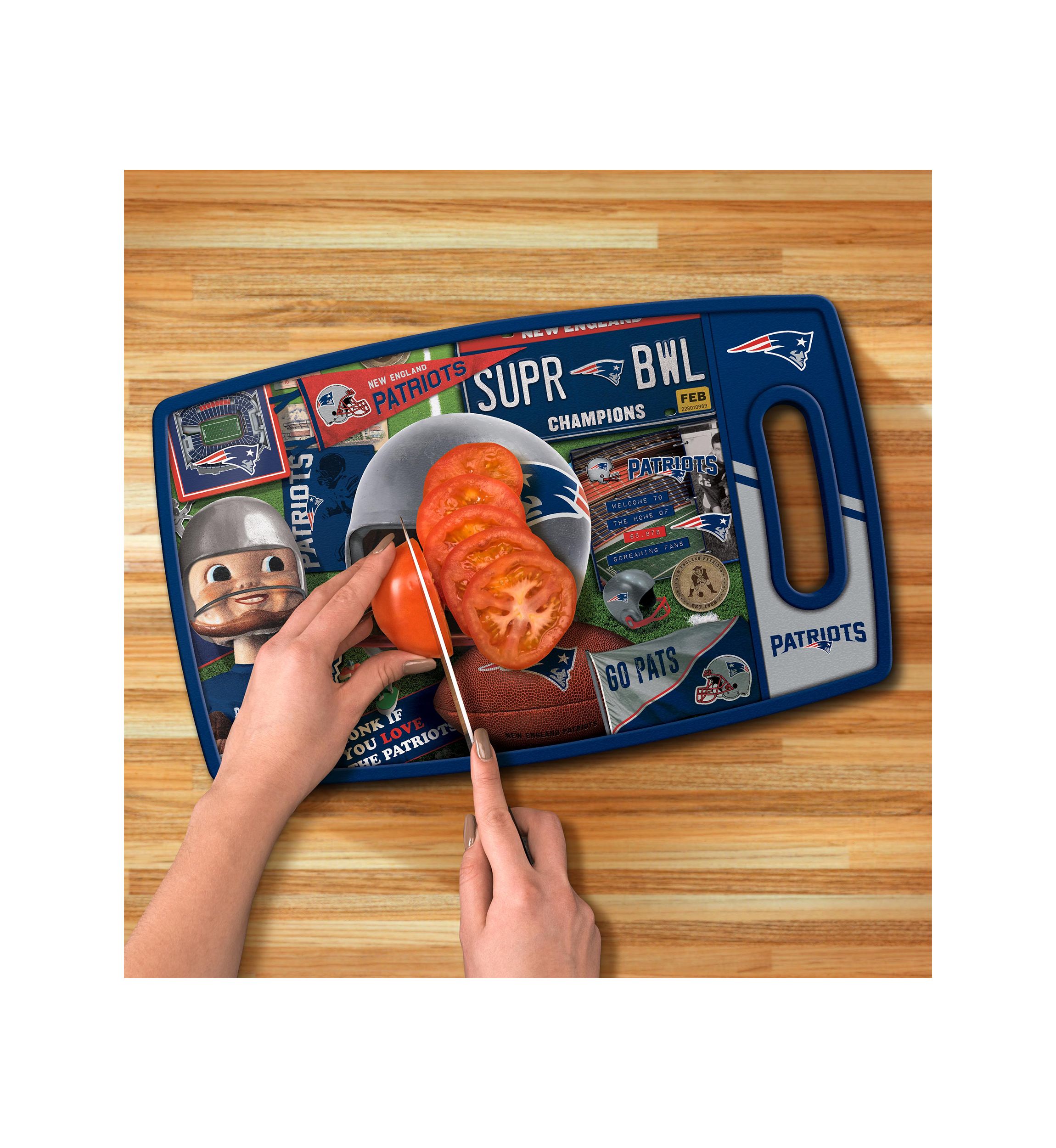 YouTheFan NFL New England Patriots Retro Series Cutting Board