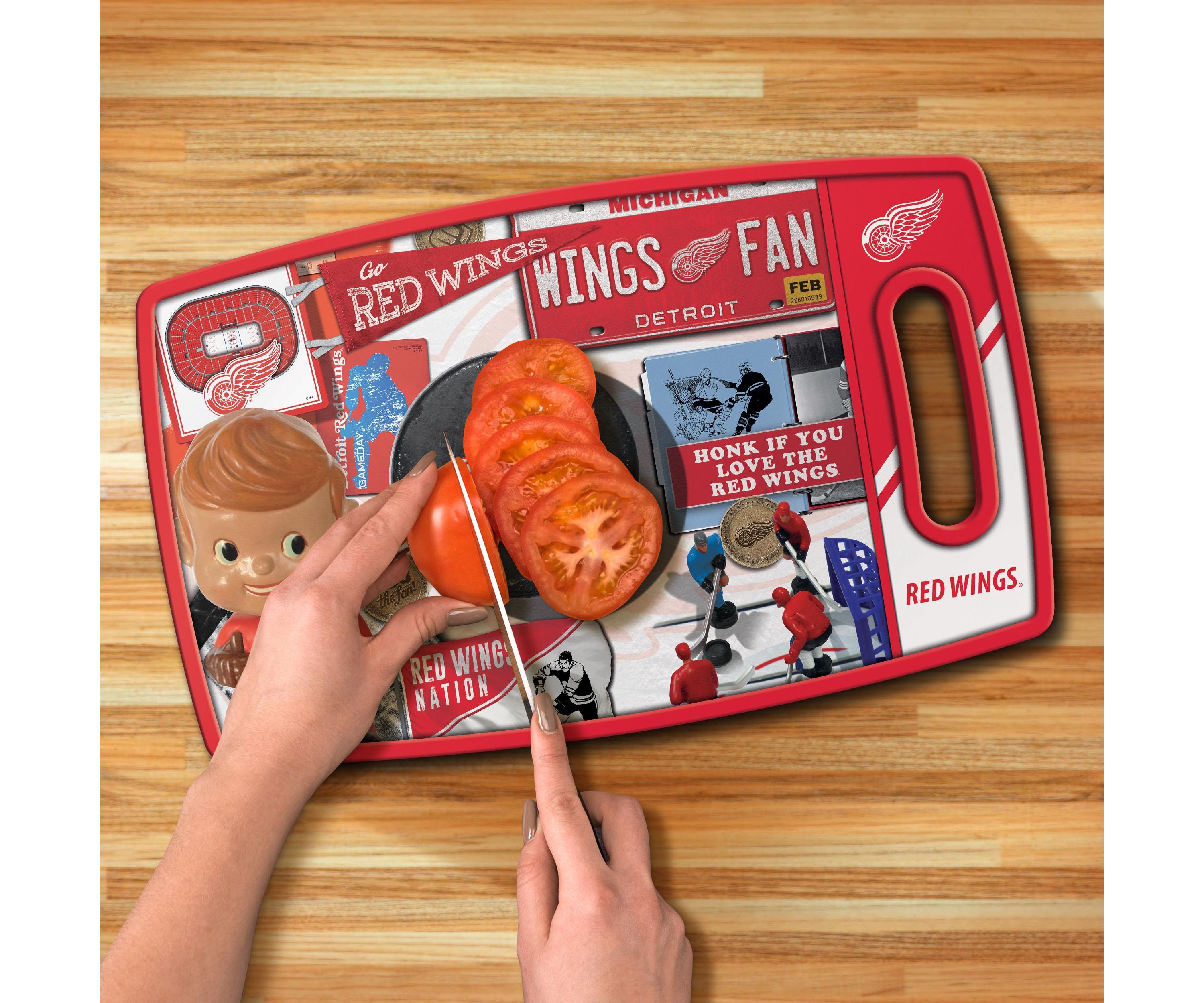 YouTheFan NHL Detroit Redwings Retro Series Cutting Board