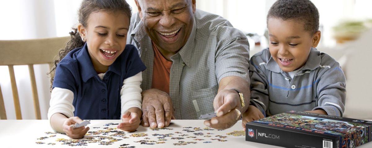 YouTheFan NFL Denver Broncos Game Day At The Zoo 500pc Puzzle