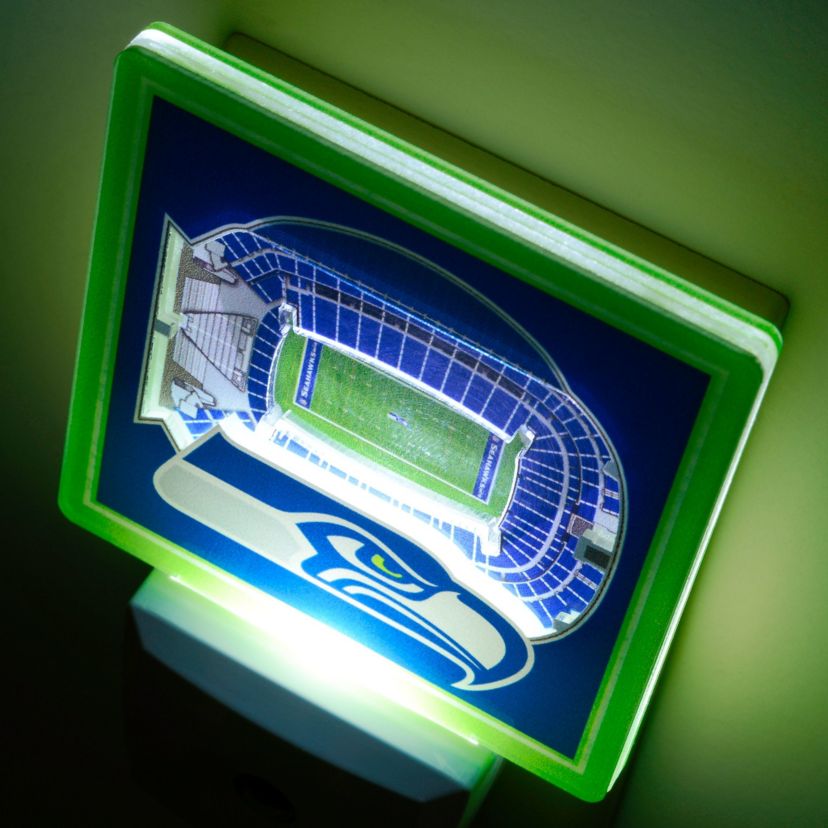 YouTheFan NFL New England Patriots Logo Series Nite Light