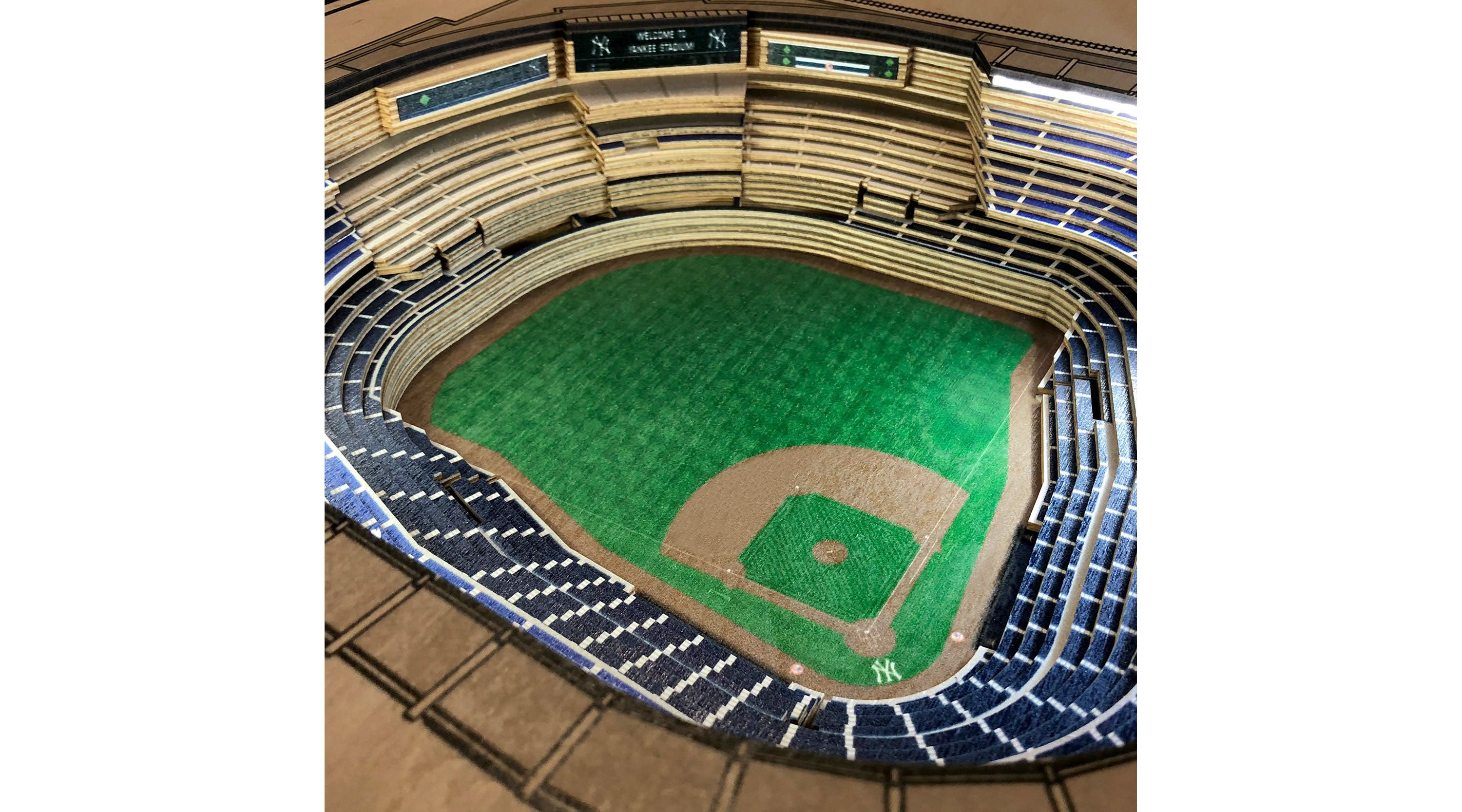YouTheFan MLB New York Yankees 25-Layer StadiumViews Lighted End Table - Yankee Stadium