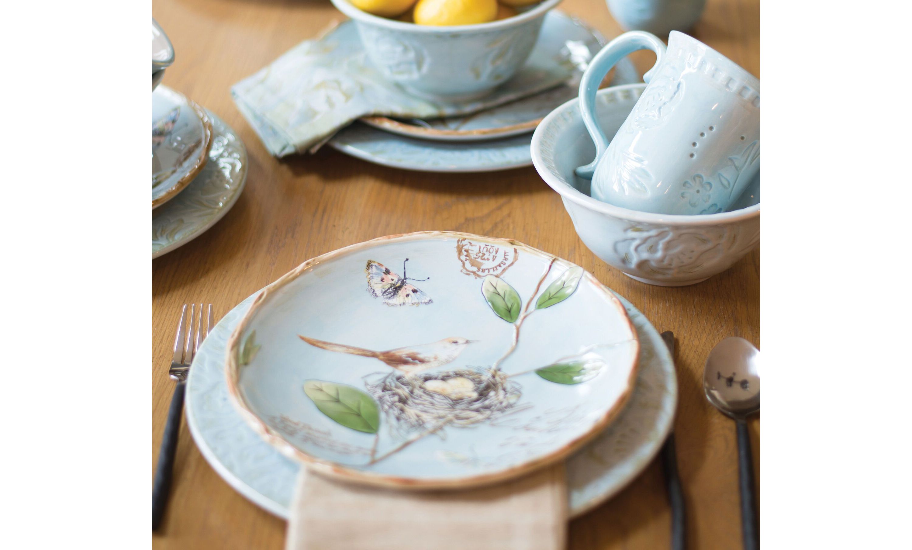 Toulouse Bird Accent Plate, Blue, Set of 4