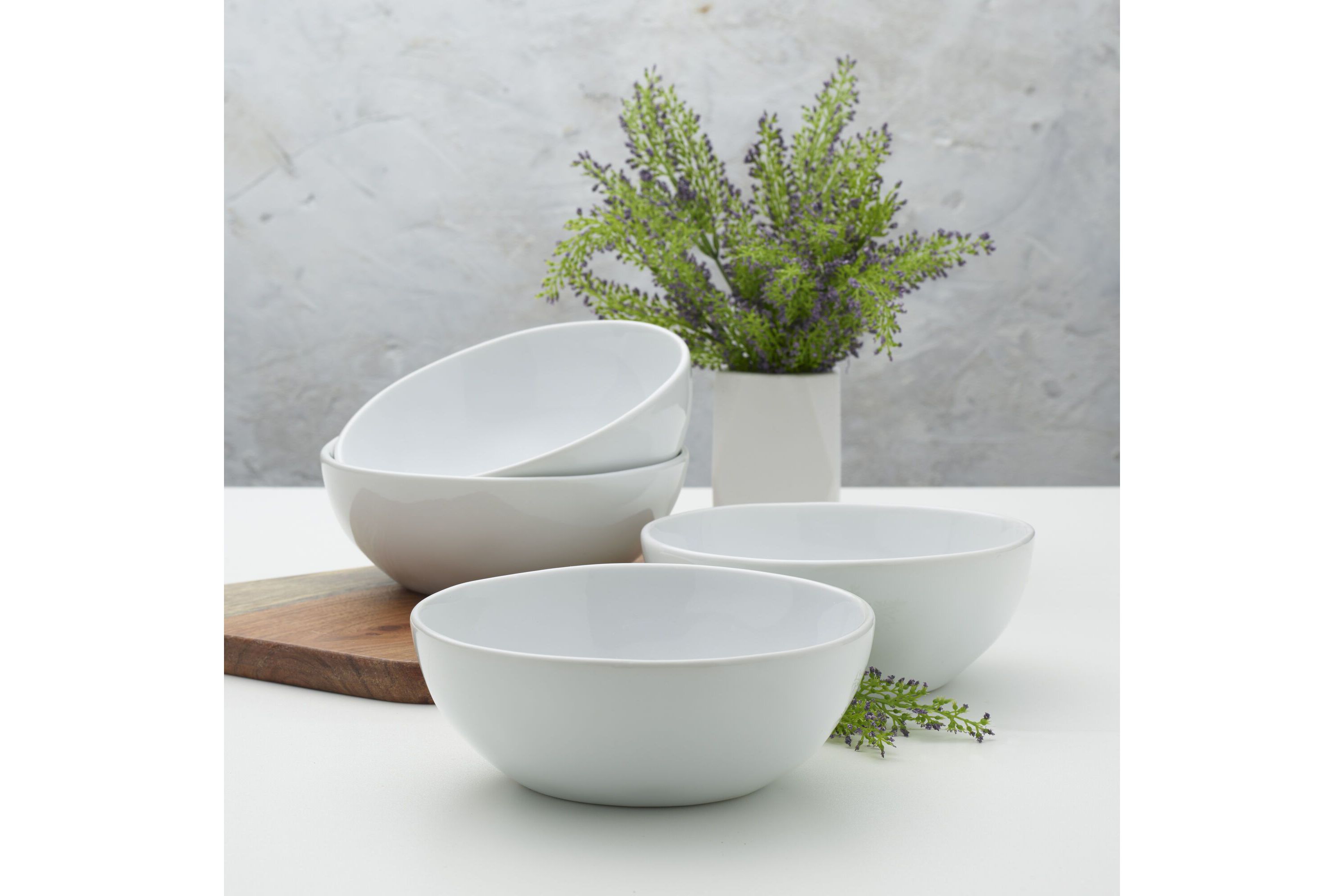 Everyday White by  Organic 21 Ounce Soup Cereal Bowls, Set of 4